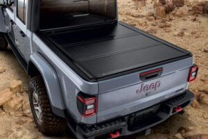 Hard Tri-Fold Tonneau Cover