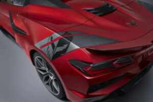 GM | Rear Jake Logo | Carbon Flash