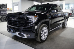 Midnight package | GMC