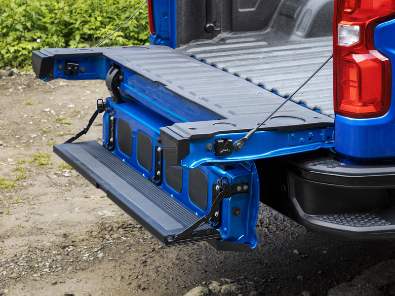Silverado Multi-Flex Tailgate